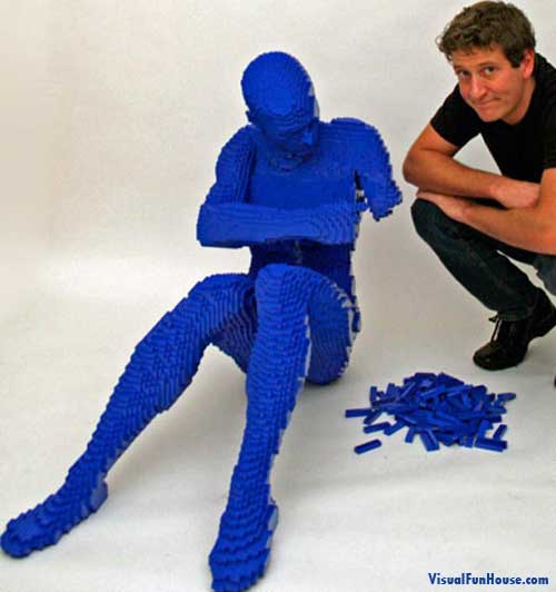 Just like a advanced robot this lego guy is constructing his self!
