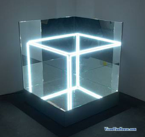 Jeppe Hein’s Neon Mirror Cube